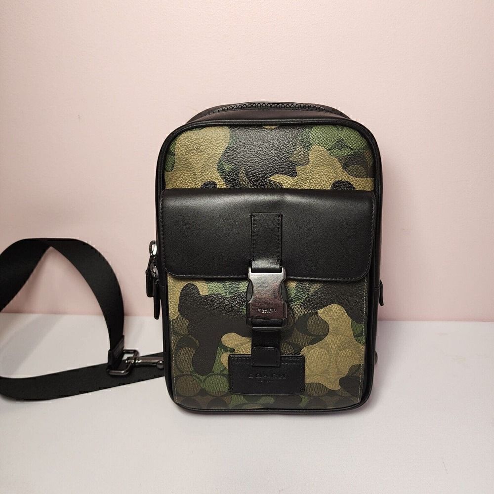NWT Coach CL944 Track Pack Signature Canvas Camo Green